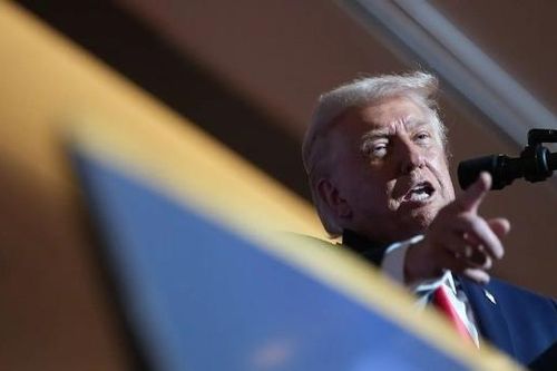 Mỹ yêu cầu tòa án hình sự quốc tế cam kết không truy tố ông Trump