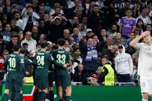 Man City ngược dòng tại Bernabeu, Real chìm khủng hoảng