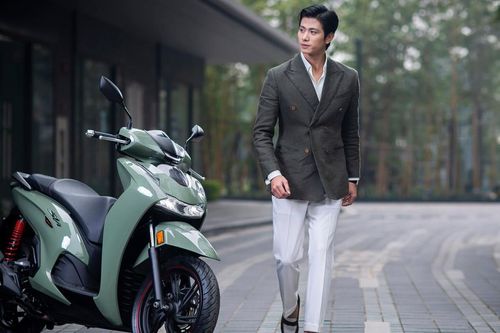 Kết thúc tháng 11 ảm đạm, Honda Việt Nam giảm doanh số ở cả ô tô và xe máy