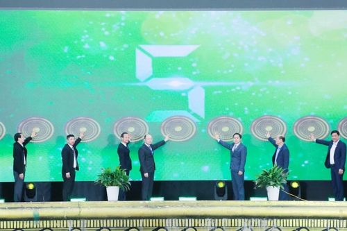 Khai trương trưng bày, giới thiệu sản phẩm nông sản, thực phẩm an toàn tỉnh Thanh Hóa năm 2025