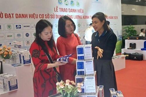 Vinh danh 87 cơ sở, công trình sử dụng năng lượng xanh năm 2025