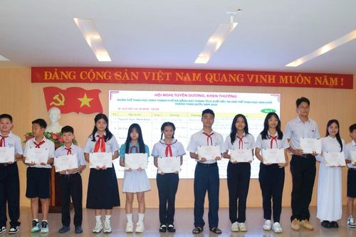 Động lực phát triển thể thao học đường