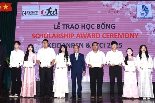 Doanh nghiệp Nhật Bản trao 20 suất học bổng cho sinh viên Đại học Đà Nẵng