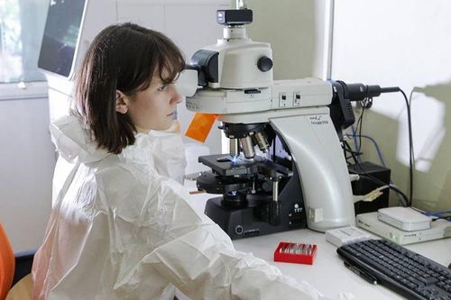 Nga sản xuất vắc xin điều trị ung thư