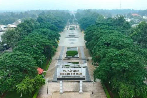 Hạ tầng mở lối, Dầu Giây thành tâm điểm giao thương