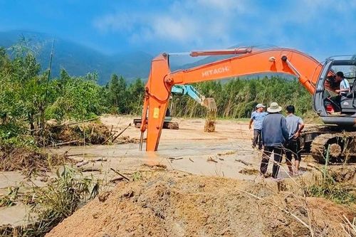 Khôi phục hạ tầng giao thông sau bão, lũ