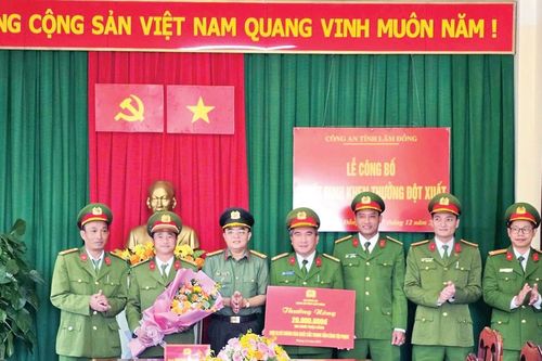 Công an tỉnh kiện toàn tổ chức theo hướng 'Tỉnh toàn diện - xã vững mạnh, bám cơ sở'