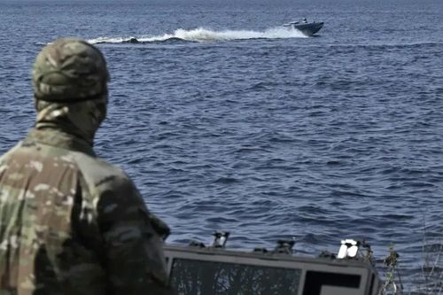 Sea Baby của Ukraine đánh tàu dầu Dashan, đội tàu bóng tối