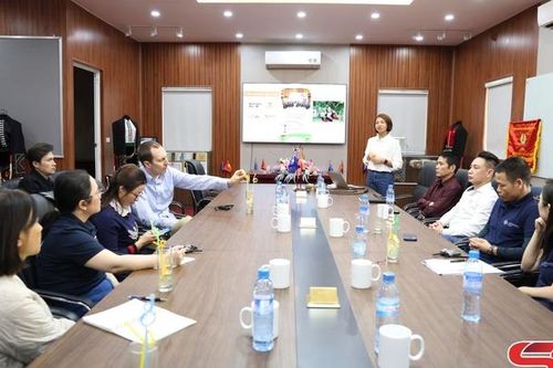 Đoàn công tác Đại sứ quán Australia tại Việt Nam khảo sát Dự án GREAT 2 Sơn La tại xã Tường Hạ và xã Tạ Khoa