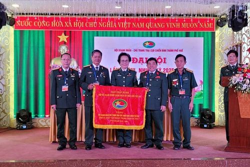 Cựu chiến binh - bác sĩ Nguyễn Thanh Sơn giữ chức Chủ tịch Hội Doanh nhân - Chủ trang trại Cựu chiến binh TP. Huế
