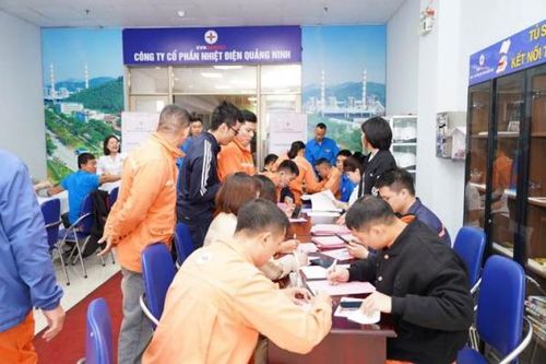 Công ty Cổ phần Nhiệt điện Quảng Ninh đóng góp 210 đơn vị máu hưởng ứng Tuần lễ hồng EVN lần thứ XI