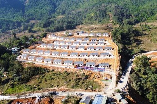 60 hộ dân vùng cao Dền Sáng có nhà ở mới do Quân đội xây tặng