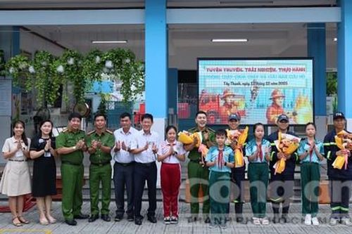TPHCM: Xây dựng mỗi em học sinh trở thành một 'tuyên truyền viên' về PCCC