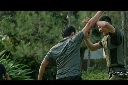 Lực lượng Công an Thủ đô xuất hiện chân thực trên phim 'Tường lửa Tràng An'