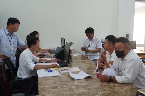 Thu hẹp khoảng cách số góp phần thoát nghèo cho người dân vùng núi
