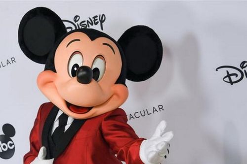 Chuột Mickey 'bắt tay' ChatGPT: Disney bước vào kỷ nguyên video AI