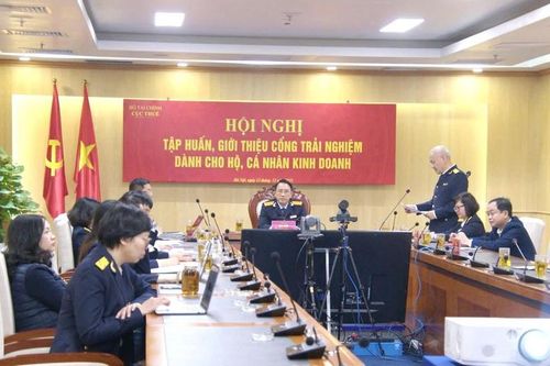 Ra mắt Cổng trải nghiệm, đồng hành hộ kinh doanh chuyển sang kê khai thuế