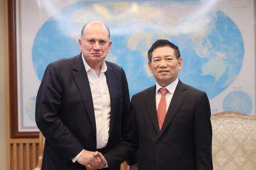 Phó Thủ tướng Hồ Đức Phớc tiếp ông Mark Tucker, Chủ tịch Tập đoàn AIA