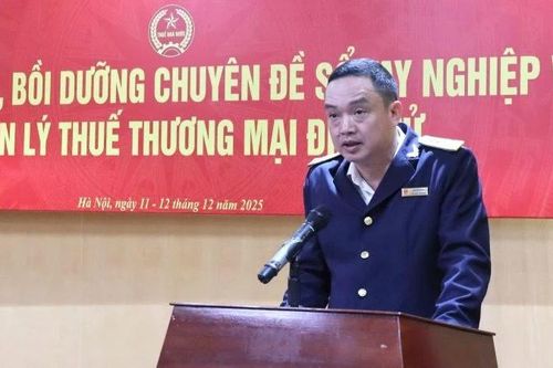 Tập huấn chuyên đề 'Sổ tay nghiệp vụ quản lý thuế thương mại điện tử'