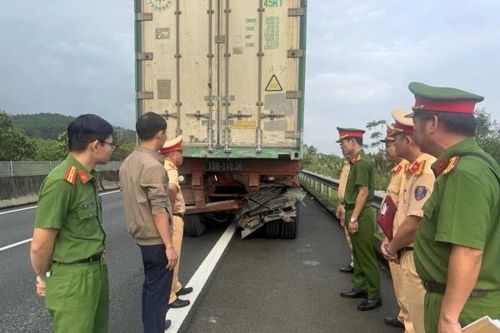 Khởi tố vụ án TNGT đặc biệt nghiêm trọng trên cao tốc khiến 4 người tử vong
