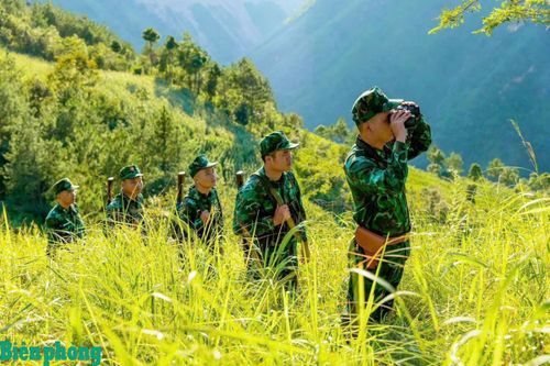 Cống hiến và trách nhiệm của thanh niên Quân đội dưới lá cờ vinh quang của Đảng