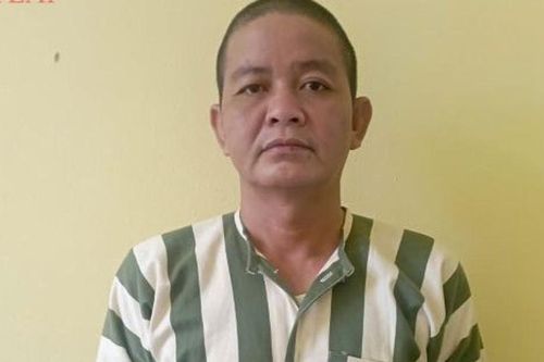 Bực tức vì bị đánh, thanh niên rút dao đâm thủng tim bạn