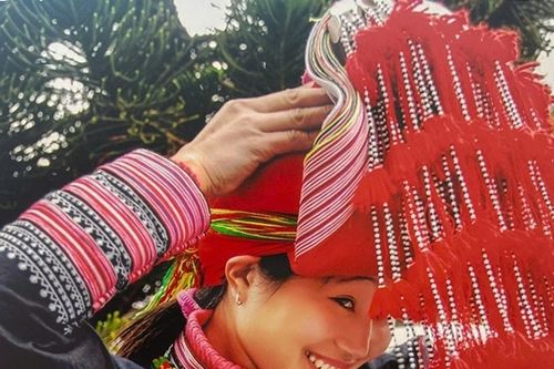 Liên hoan ảnh 'Đất và người miền núi phía Bắc trong kỷ nguyên mới'