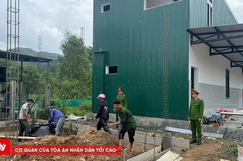 Công an TP Huế ra quân xây nhà cho hộ dân bị thiệt hại sau bão lũ