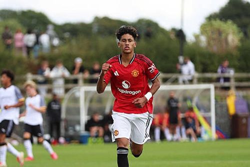 Man Utd có 'Max Dowman' mới: JJ Gabriel bùng nổ U18