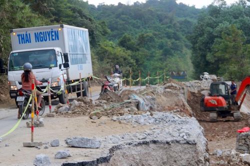 Cử tri mong muốn sớm hoàn thiện các khu tái định cư, ổn định sản xuất sau thiên tai