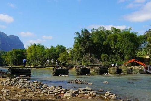 Xuất hiện cây cầu 'có một không hai' ở bản vùng cao Thanh Hóa