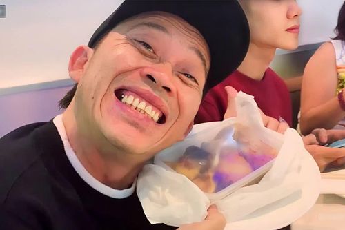 Món ăn vài chục nghìn khiến Hoài Linh cực mê, ăn năm này qua tháng nọ không ngán