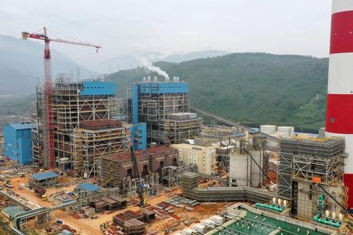 Những bước chân thầm lặng giữa công trường Nhiệt điện Quảng Trạch I