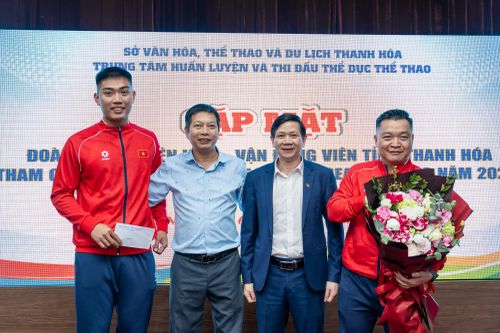 SEA Games 33 ngày 12/12: Chàng trai vàng Nguyễn Huy Hoàng lên ngôi, đoàn Việt Nam thắng lớn