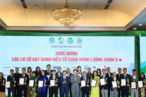 Hà Nội: Sở Công thương vinh danh 87 cơ sở, công trình sử dụng năng lượng xanh