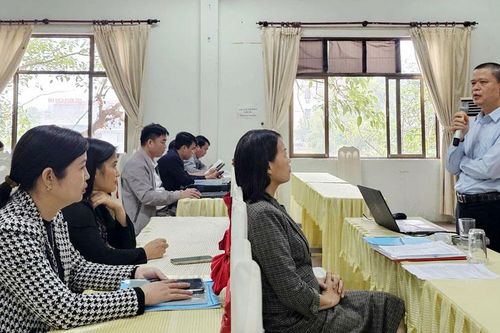 Bồi dưỡng nghiệp vụ công tác gia đình cho cán bộ văn hóa - xã hội