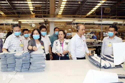 Phát triển mảng xanh để hướng đến khu công nghiệp sinh thái