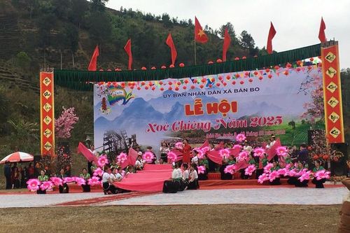 Phụ nữ xã Bản Bo bảo tồn văn hóa