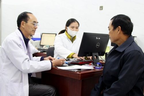 Để người dân được chăm sóc sức khỏe toàn diện