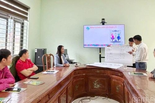Hợp Thành: Tập huấn nâng cao kỹ năng vận hành mô hình tổ truyền thông cộng đồng