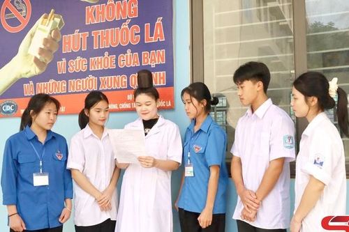 Xây dựng trường học không khói thuốc