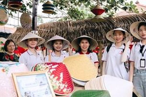 Lan tỏa phong trào giảm rác thải nhựa trong du lịch, dịch vụ