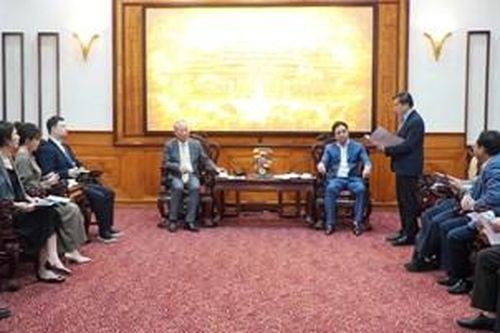 Chủ tịch UBND thành phố Nguyễn Khắc Toàn tiếp xã giao Tập đoàn Xây dựng Thái Bình Dương