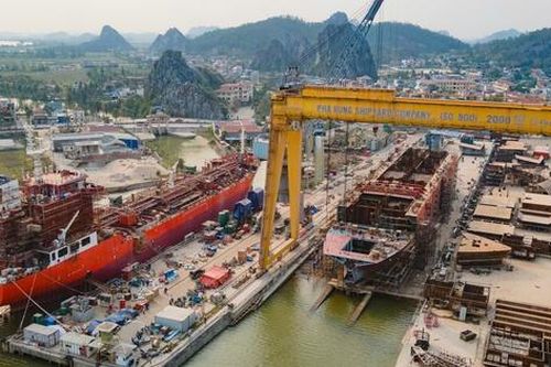 Đóng tàu Phà Rừng về đích trước kế hoạch năm 2025, doanh thu vượt 2 con số