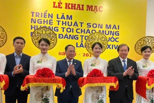 Giới thiệu các tác phẩm sơn mài mừng Đại hội Đảng toàn quốc lần thứ XIV