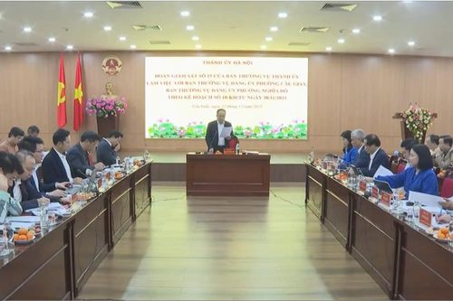 Hà Nội: Sớm giải quyết ùn tắc giao thông, trật tự đô thị