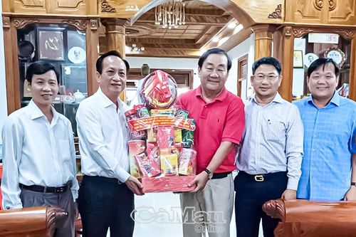 Tri ân đóng góp của các nguyên lãnh đạo tỉnh