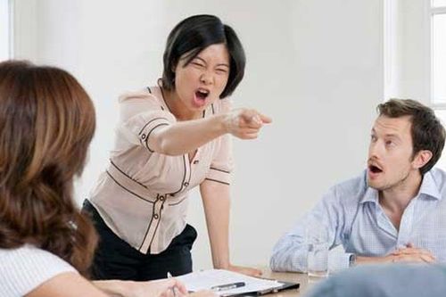 Sếp sốc đến điên đảo khi tôi buột miệng nói điều này