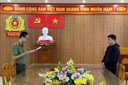 Xử lý đối tượng cung cấp link lậu dẫn đến 1.779 kênh truyền hình rồi đem bán thu tiền