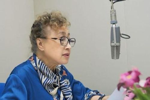 Giọng đọc huyền thoại - NSƯT Kim Tiến thuyết minh cho phim về sự kiện Armstrong đặt chân lên mặt trăng